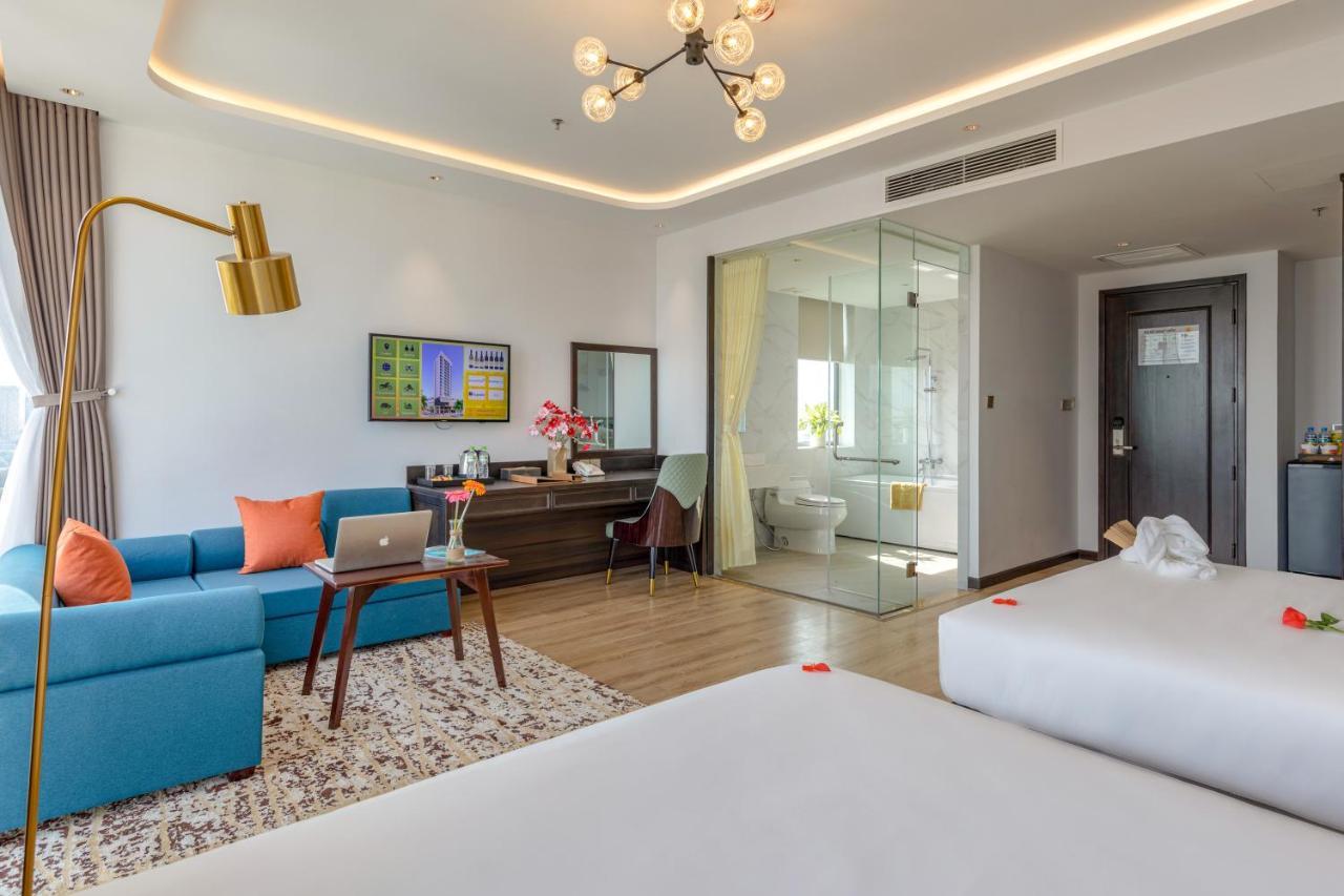 Cordial Grand - Infinity Rooftop Pool 4* Da Nang