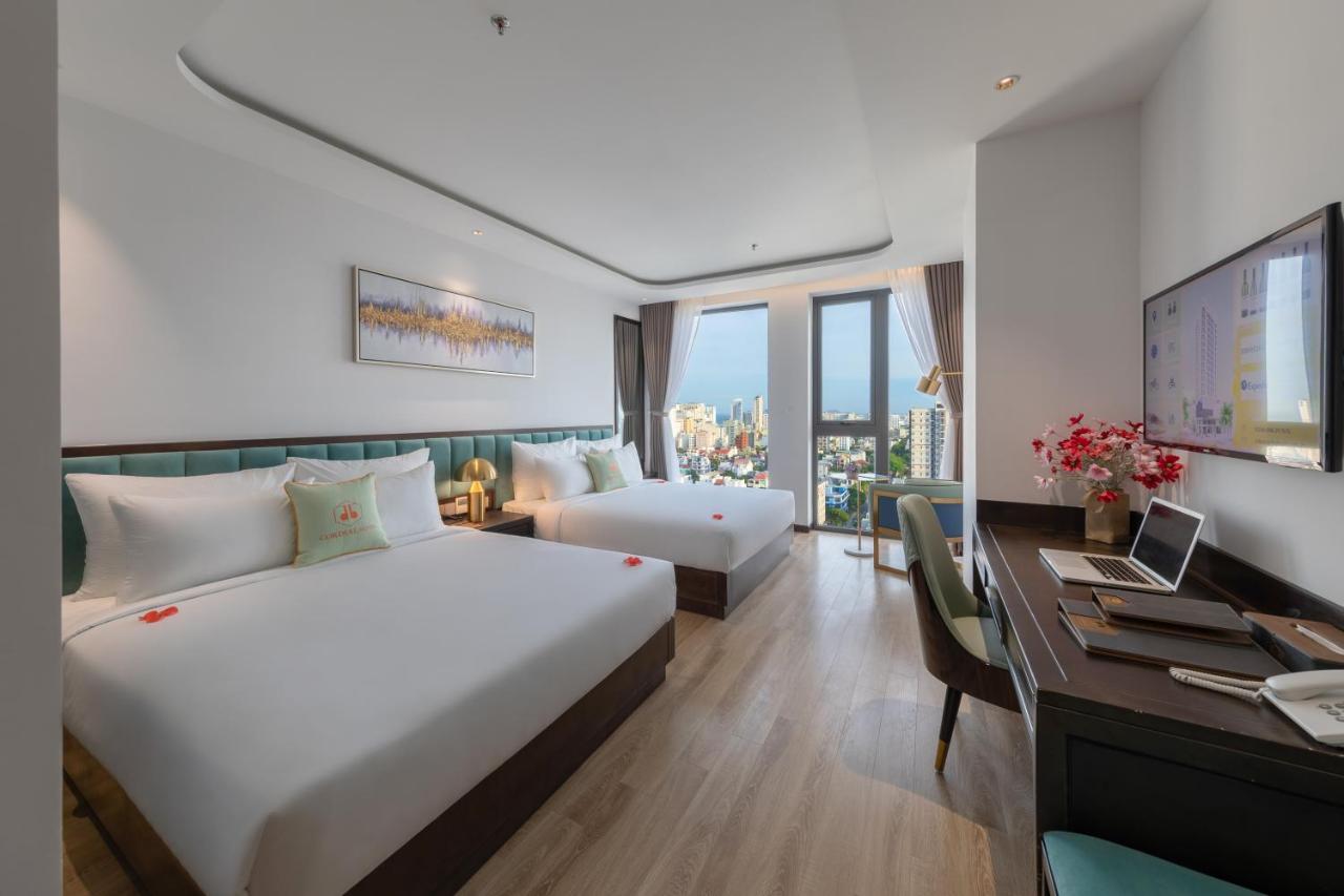 Cordial Grand - Infinity Rooftop Pool Hotel 4*