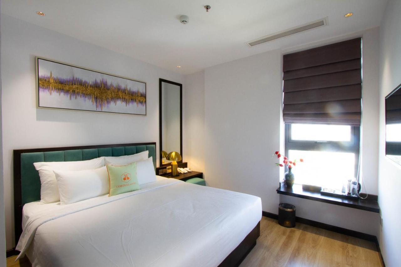 Cordial Grand - Infinity Rooftop Pool Hotel Da Nang